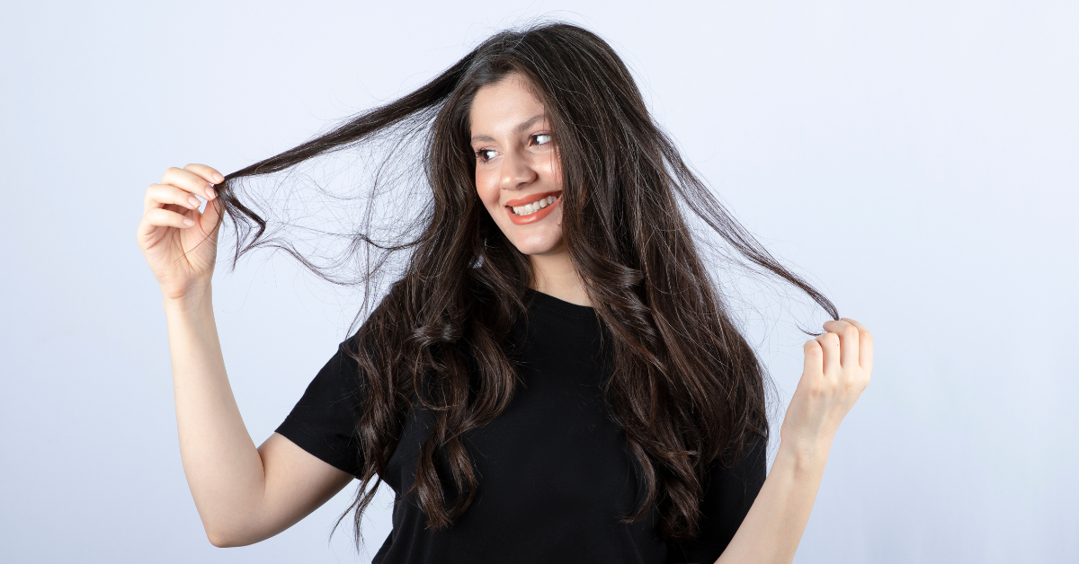 Turmeric for Hair: Benefits, Uses, and How It Helps with Growth, Thickness, and Hair Loss